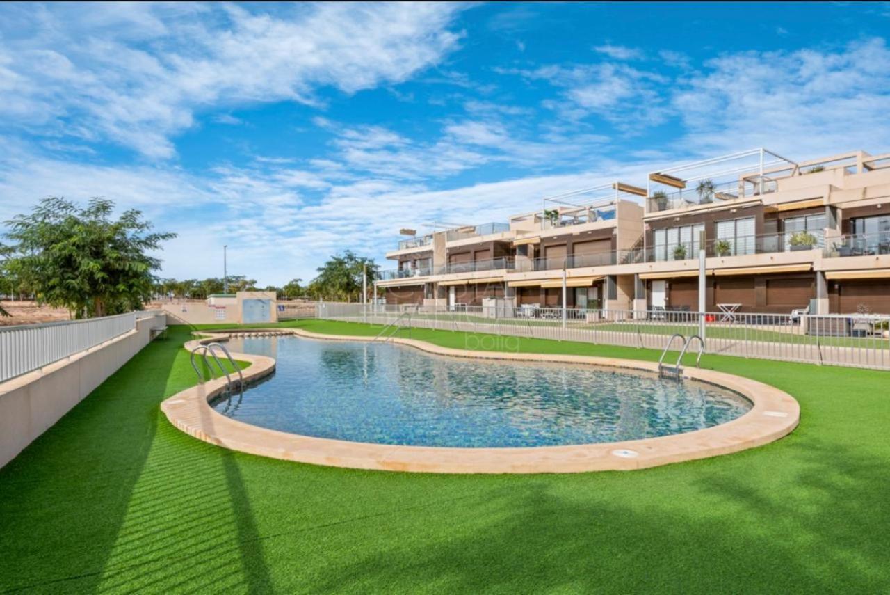 New Luxury Seaview Roof *